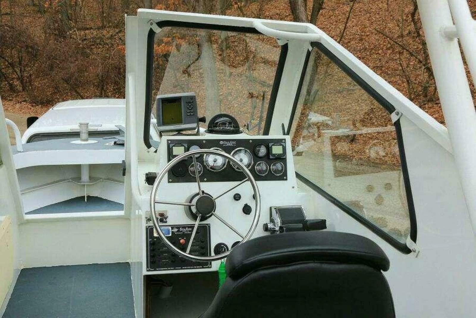2002 SeaArk DXS 1652 SLD