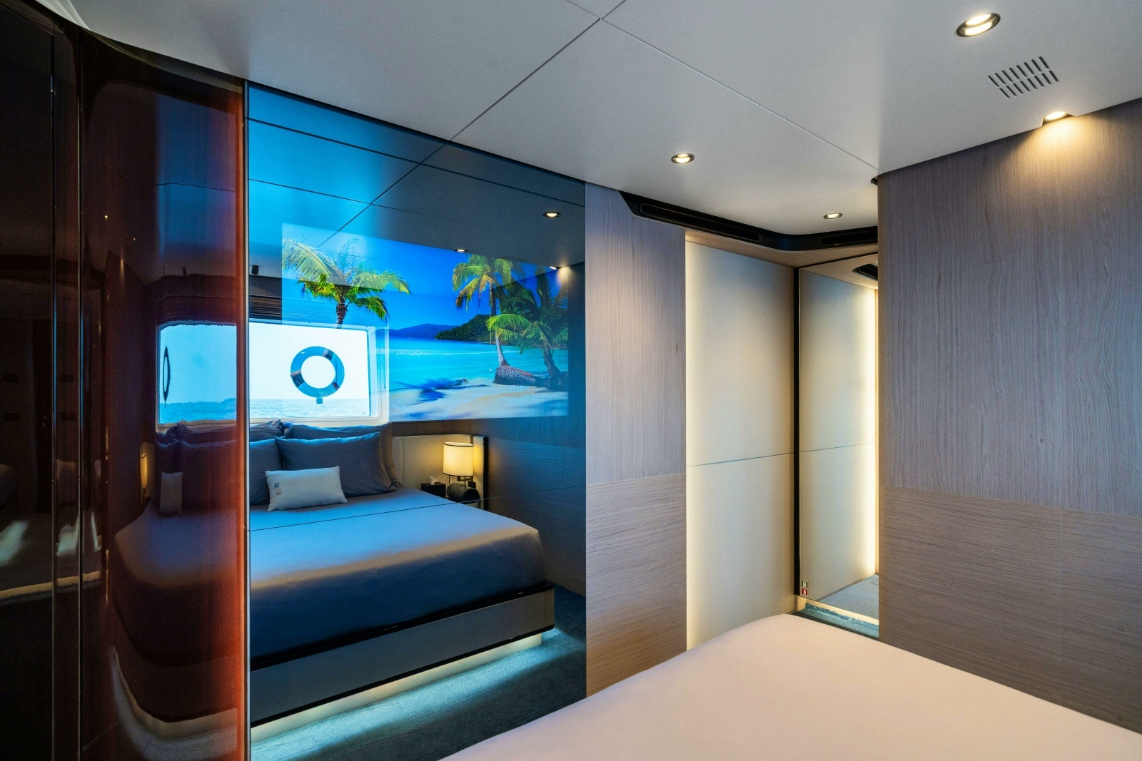 CHILLIN rsquo  88ft Azimut Yacht For Sale