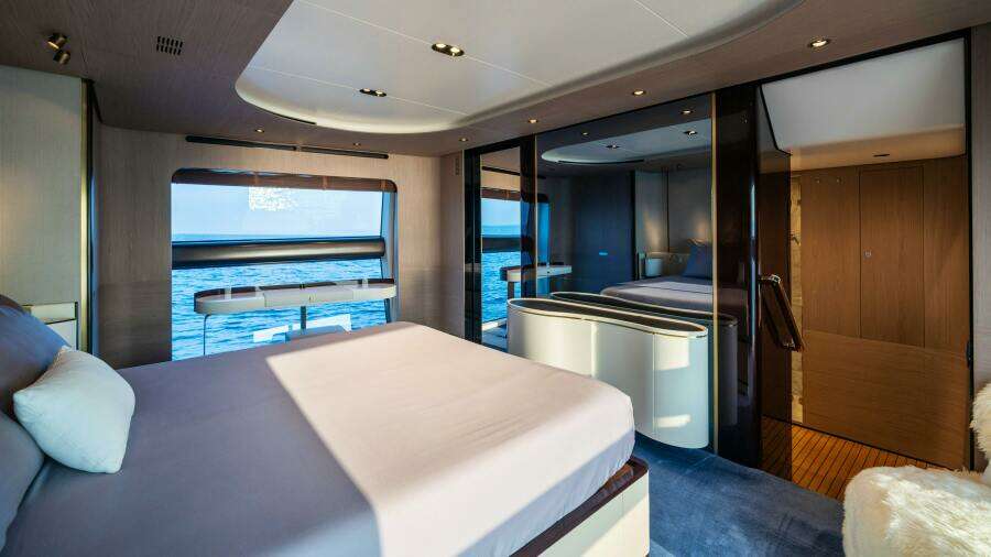CHILLIN rsquo  88ft Azimut Yacht For Sale