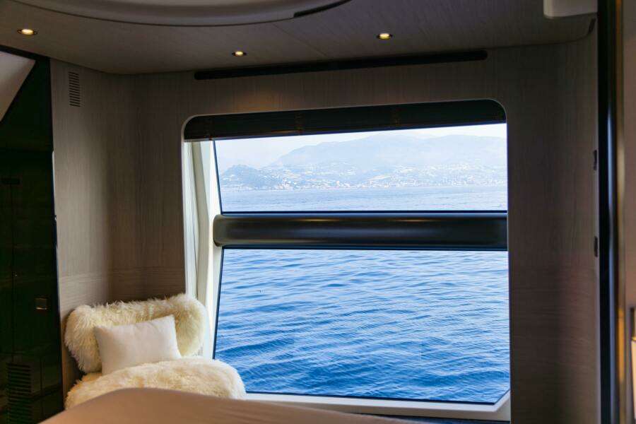 CHILLIN rsquo  88ft Azimut Yacht For Sale