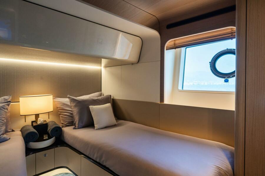 88' 2020 Azimut Azimut Grande 27M