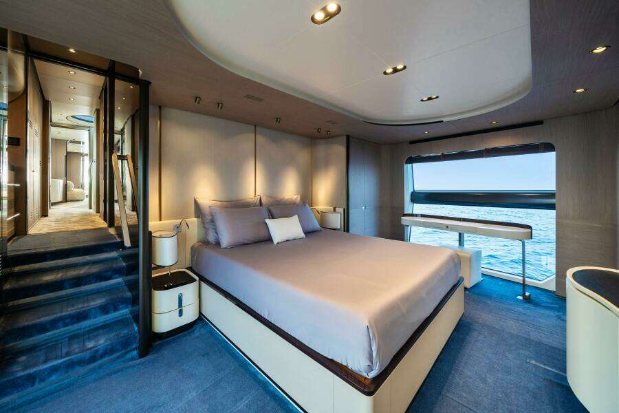 CHILLIN rsquo  88ft Azimut Yacht For Sale