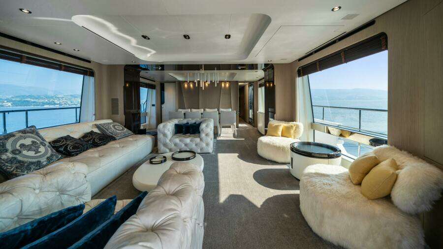 CHILLIN rsquo  88ft Azimut Yacht For Sale