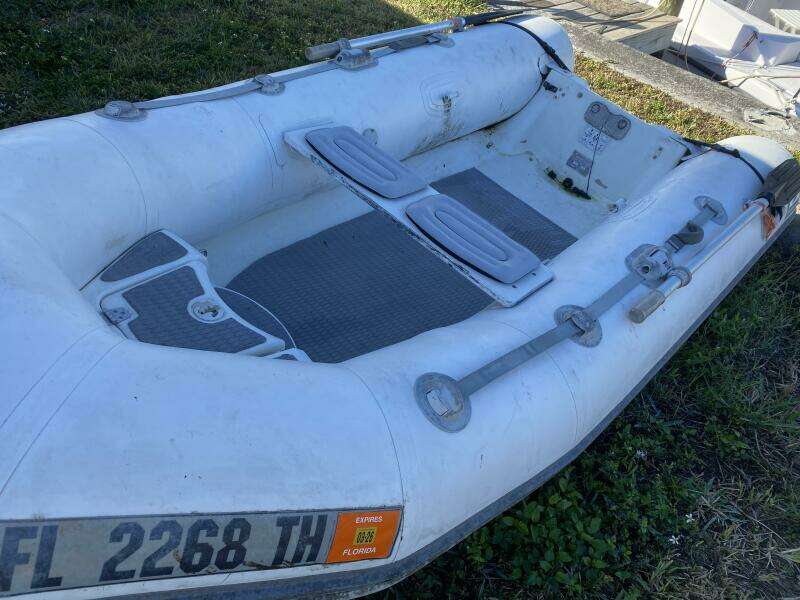 WHITE HERON 36ft Pearson Yacht For Sale