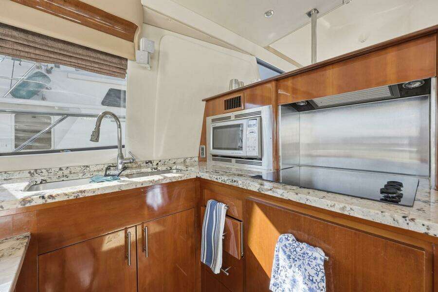 Endymion 56ft Carver Yacht For Sale