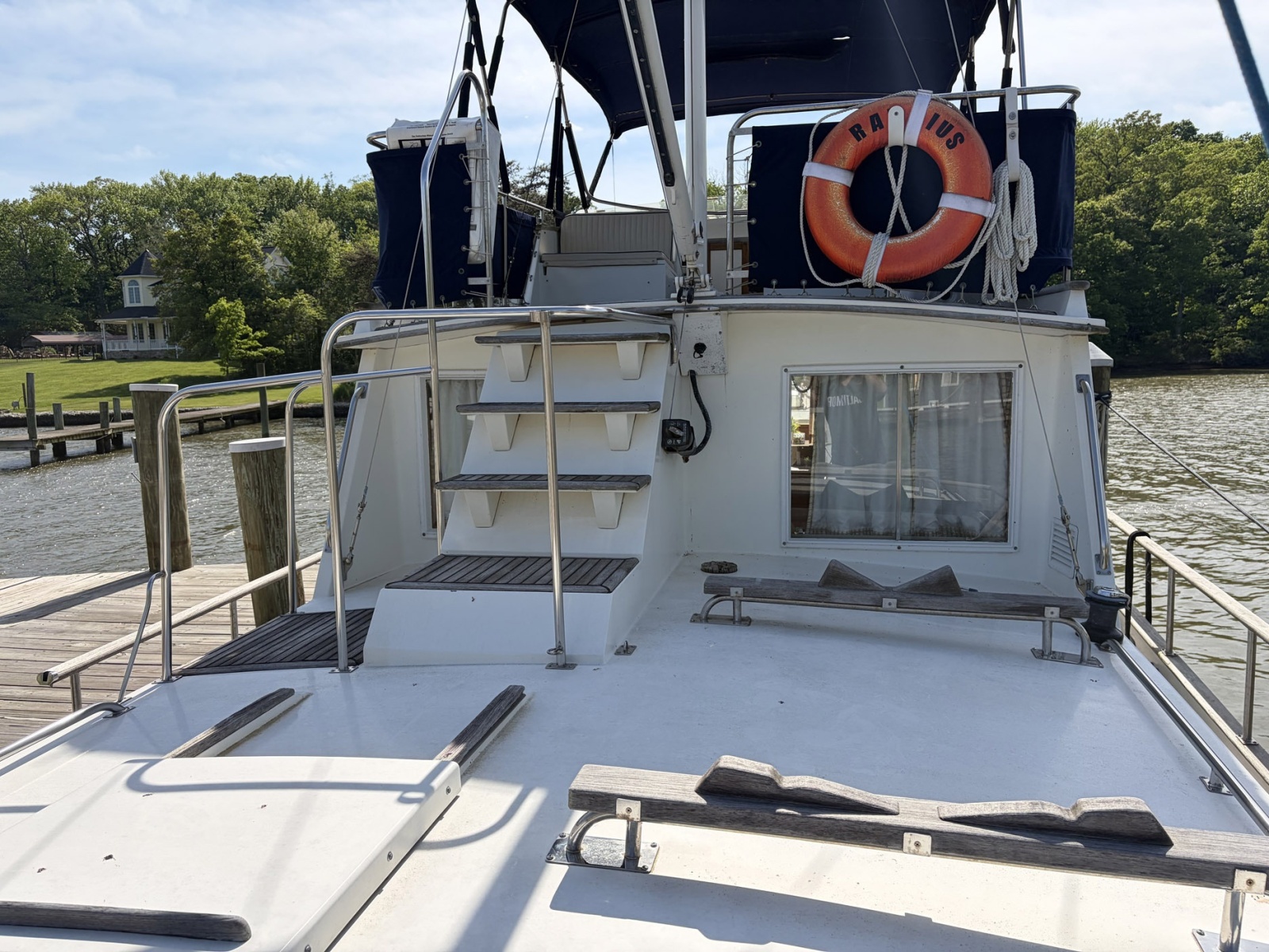42' 1986 Grand Banks Classic