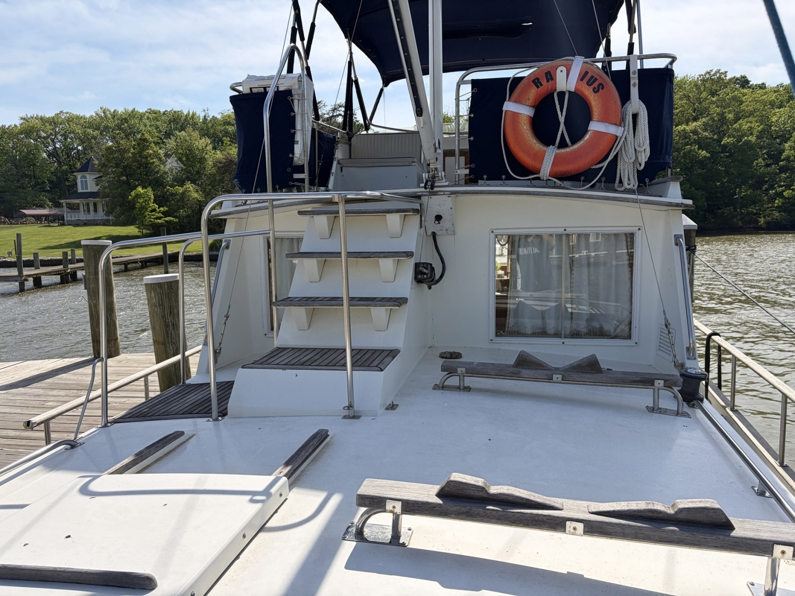 1986 Grand Banks Classic