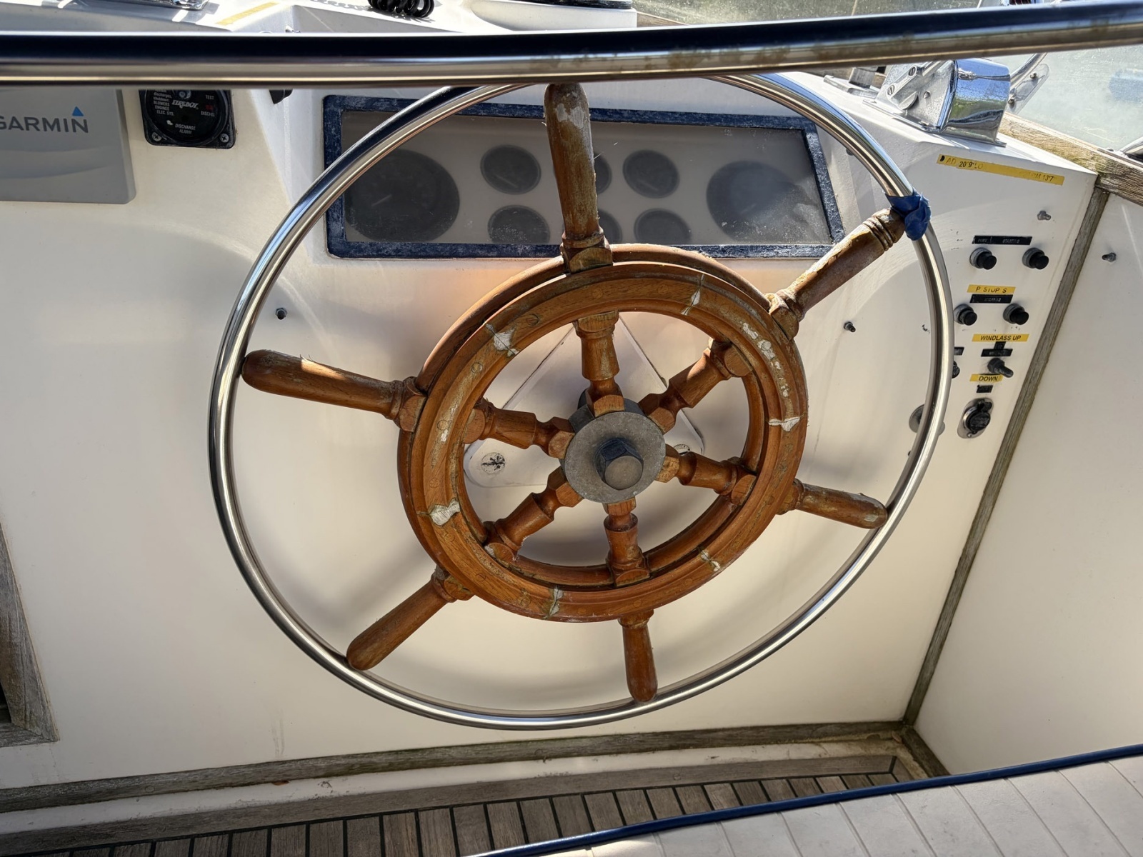 1986 Grand Banks Classic