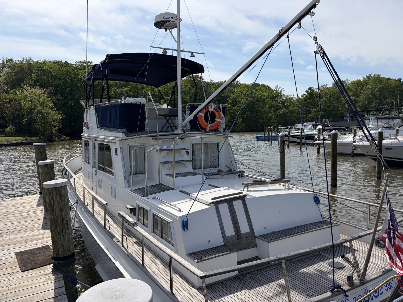 1986 Grand Banks Classic
