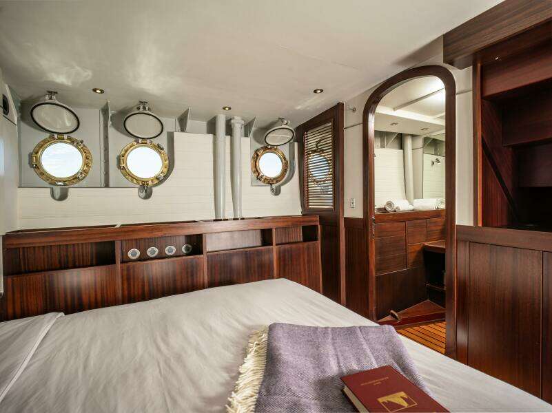 LA FENICE 95ft Richards Iron Works Yacht For Sale