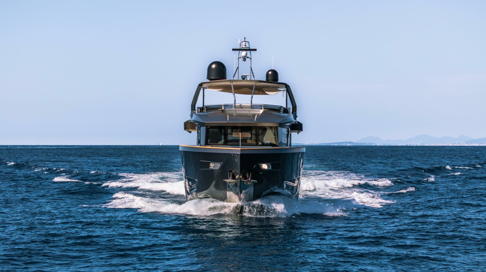 84' 2021 Numarine Numarine 26XP