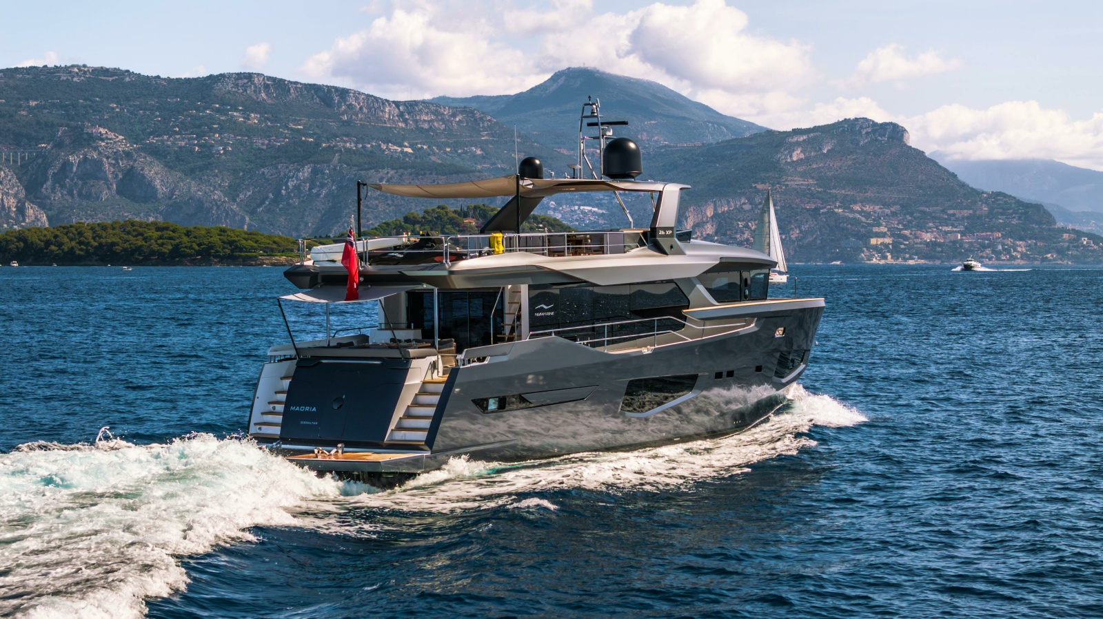 84' 2021 Numarine Numarine 26XP