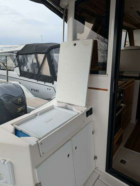 Klaassy 32ft Cutwater Yacht For Sale
