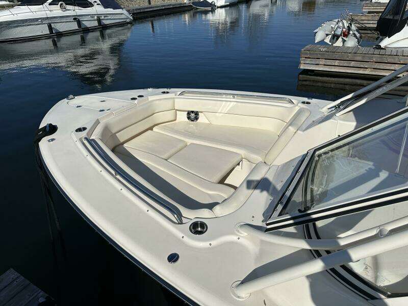 30ft Grady White Yacht For Sale
