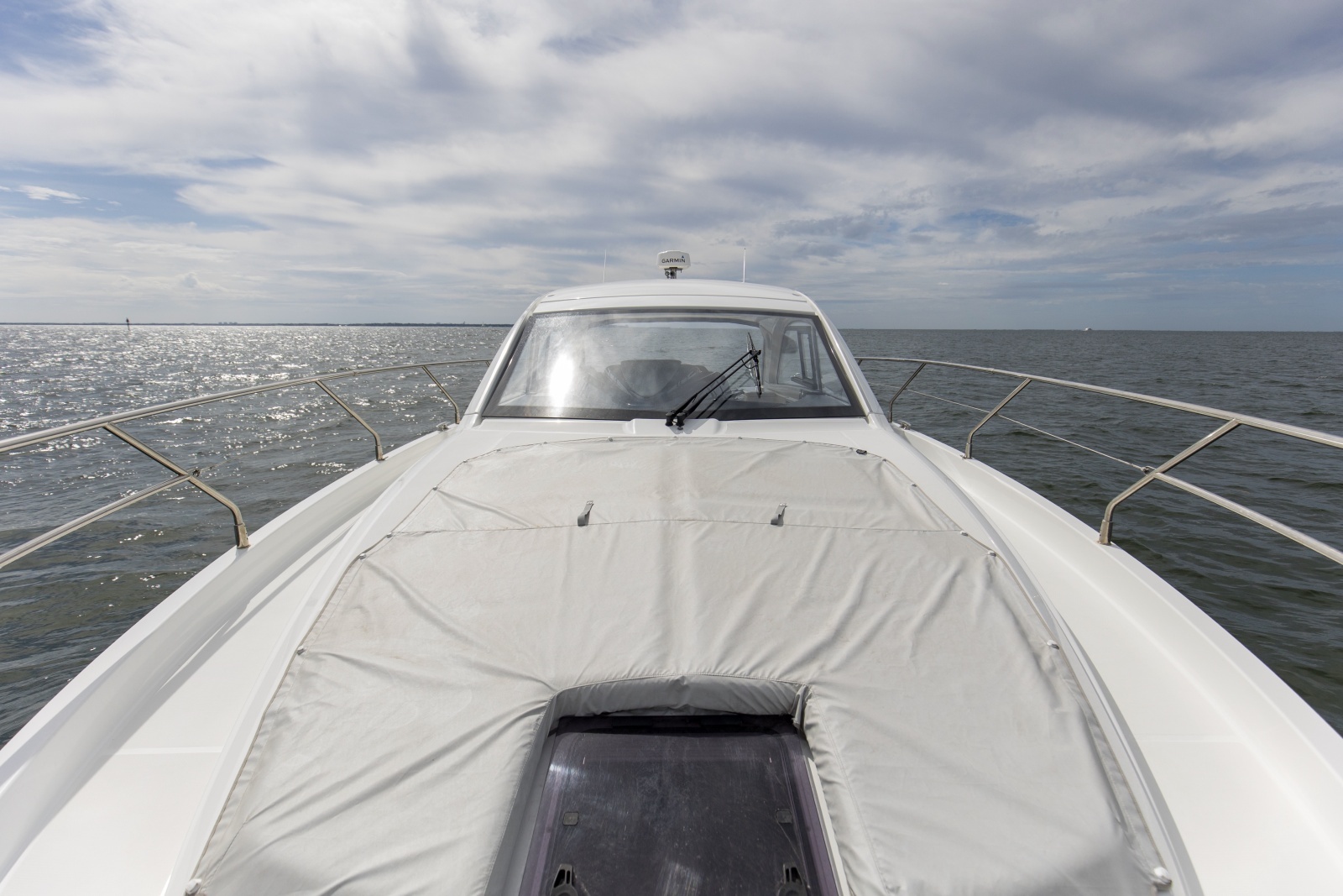 2022 Beneteau 41 Grand Turismo War Downs Eagle Bow (2)