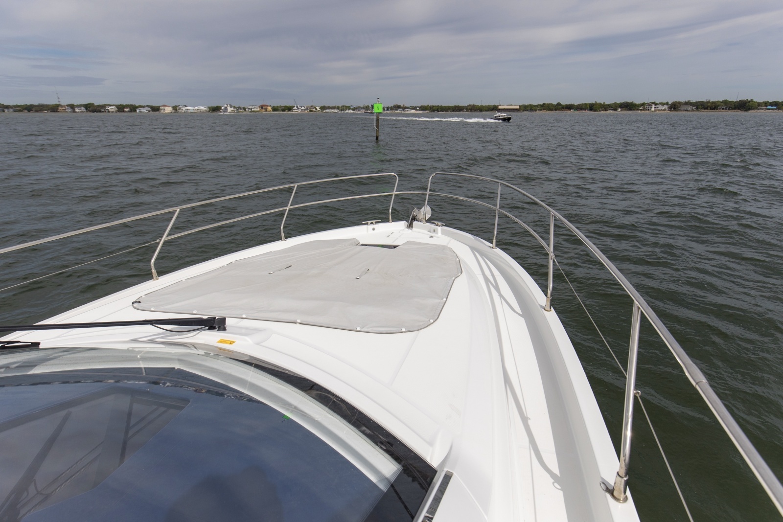 2022 Beneteau 41 Grand Turismo War Downs Eagle Bow (4)