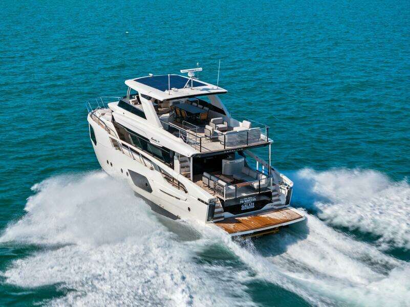 2026 Absolute 70 Navetta - Profile 