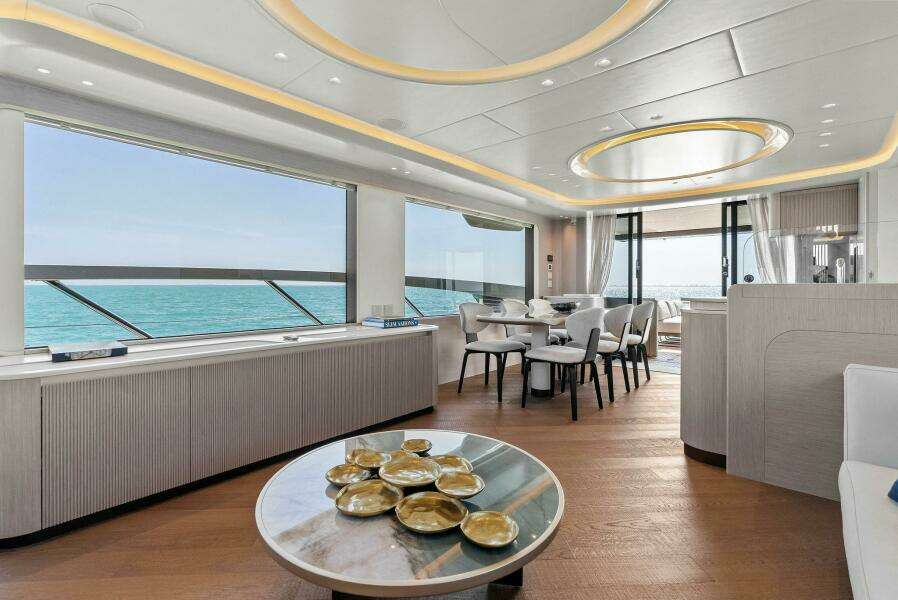 2026 Absolute 70 Navetta - Salon