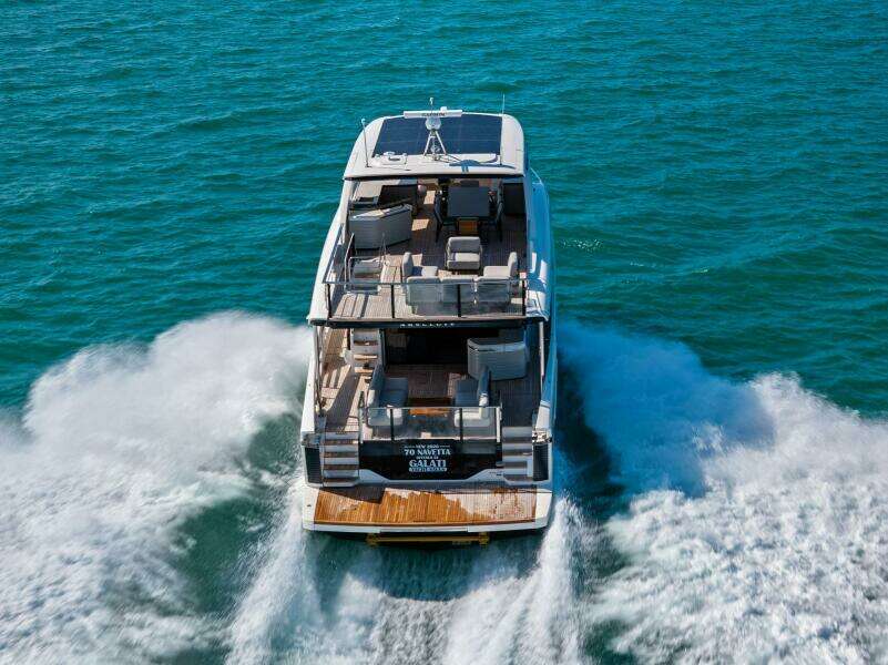 2026 Absolute 70 Navetta - Profile