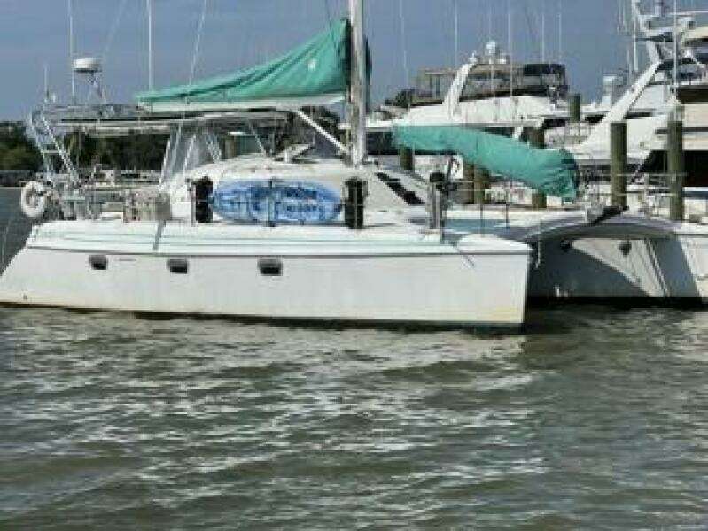Steal Breeze 40ft Manta Yacht For Sale