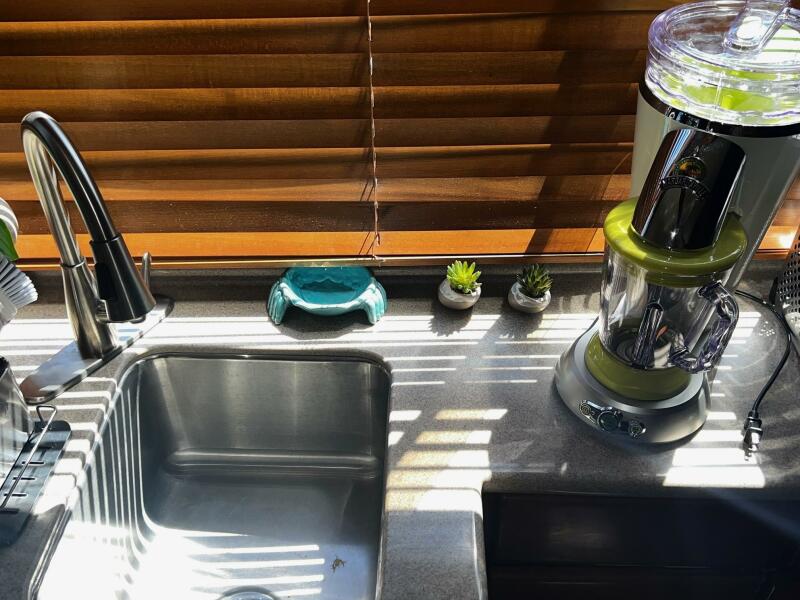 2003 Symbol Pilothouse