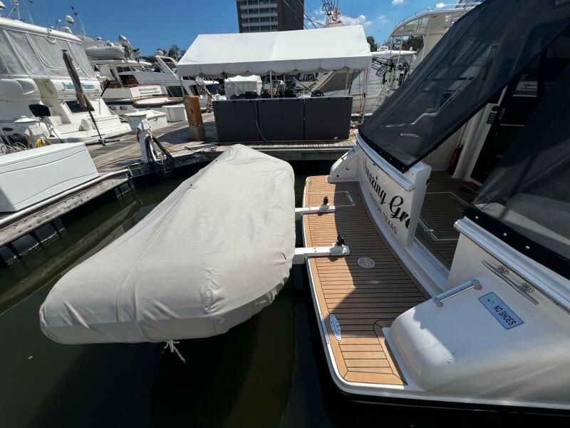 2003 Symbol Pilothouse