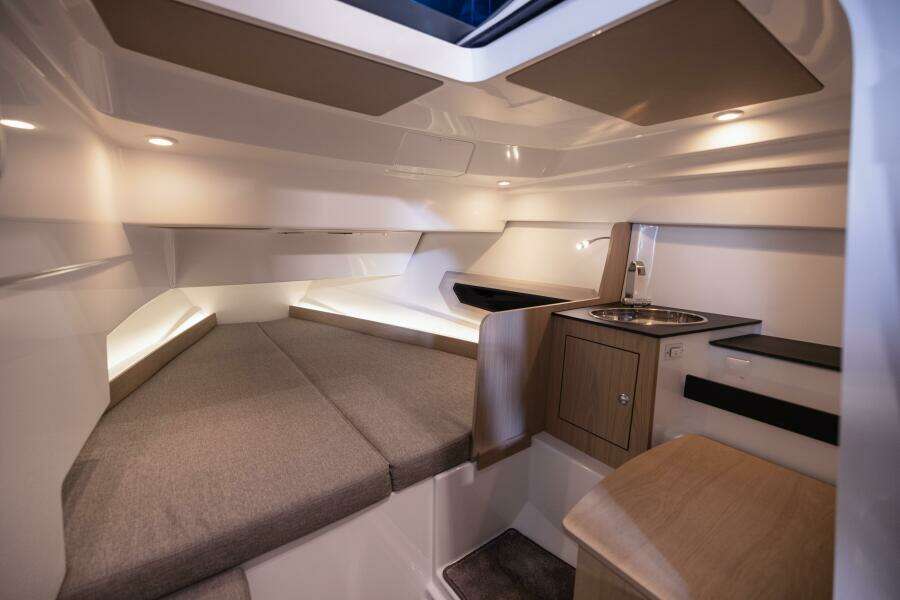 27ft Quarken Yacht For Sale