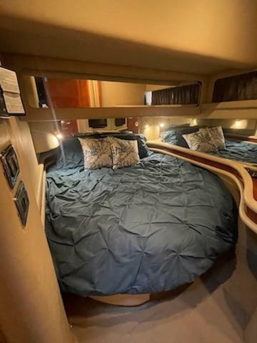 2003 Sea Ray 480 Sedan Bridge