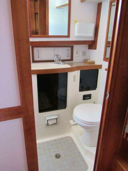 CANDY O 47ft Sabre Yacht For Sale