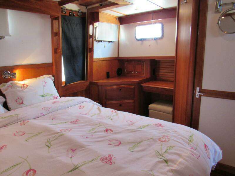 CANDY O 47ft Sabre Yacht For Sale
