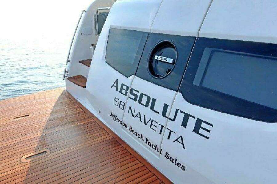 58ft Absolute Yacht For Sale