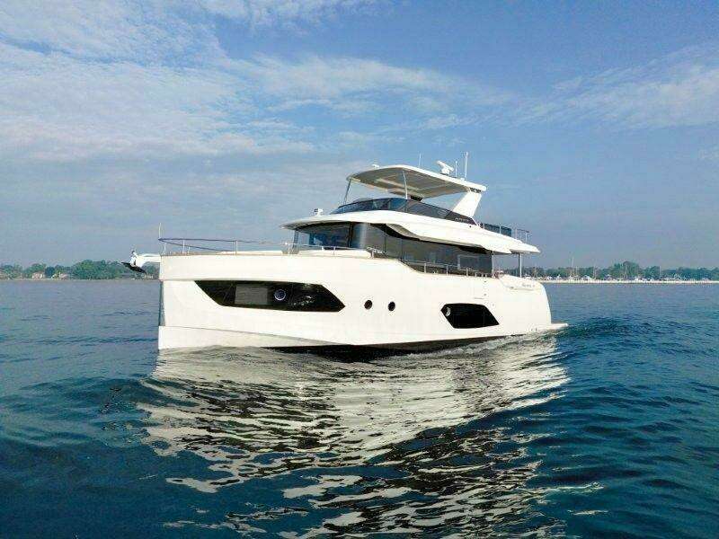 58ft Absolute Yacht For Sale