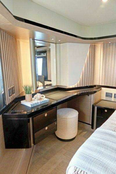 58ft Absolute Yacht For Sale