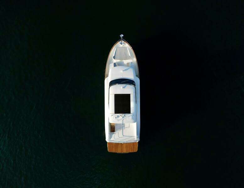 58ft Absolute Yacht For Sale