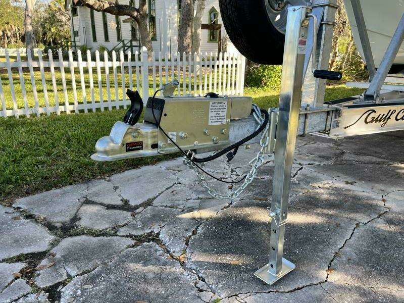 23ft World Cat Yacht For Sale