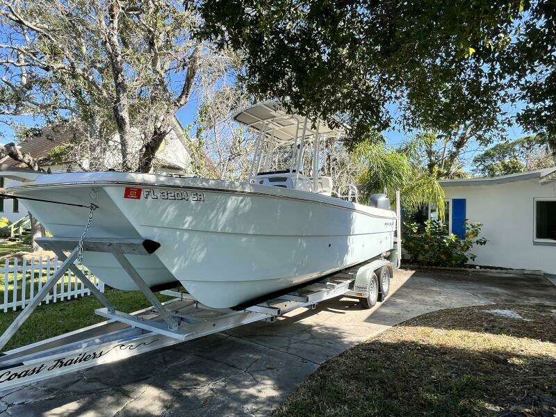 23ft World Cat Yacht For Sale