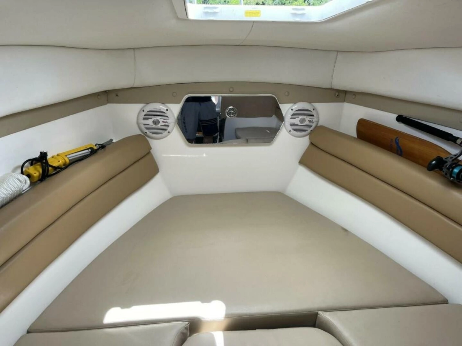 2006 Century 2400 Walk-Around