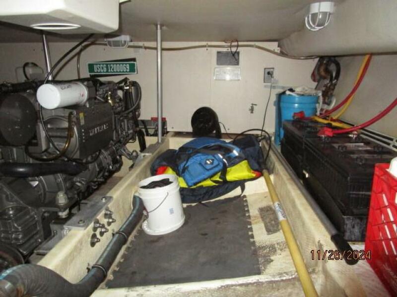 34' Mainship engine room forward