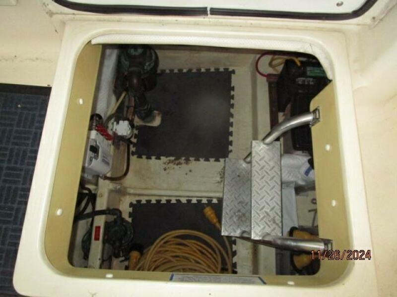 34' Mainship engine room access