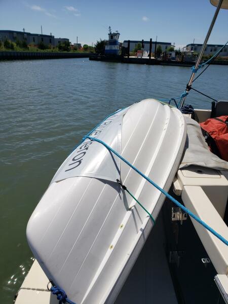 34' Mainship tender2