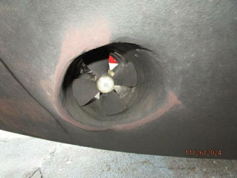 34' Mainship bowthruster port