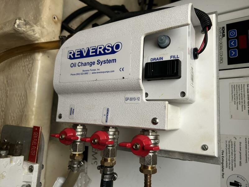 34' Mainship oil change system