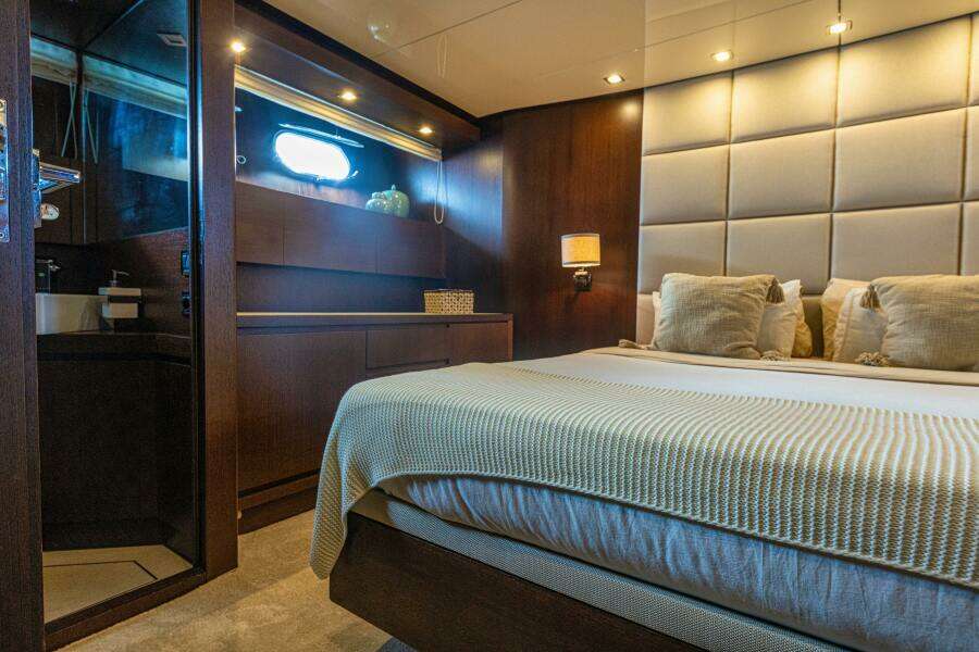 TAURO 85ft Sanlorenzo Yacht For Sale