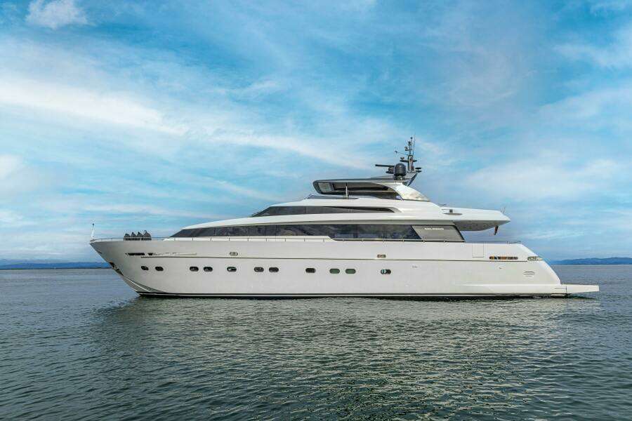 TAURO 85ft Sanlorenzo Yacht For Sale