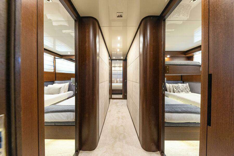 TAURO 85ft Sanlorenzo Yacht For Sale