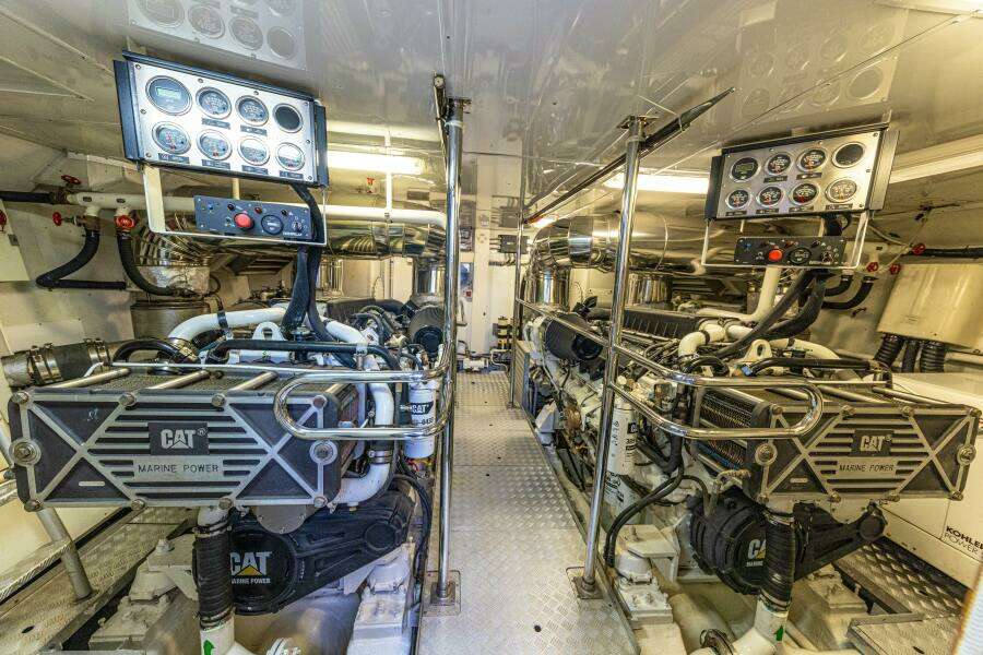 TAURO 85ft Sanlorenzo Yacht For Sale