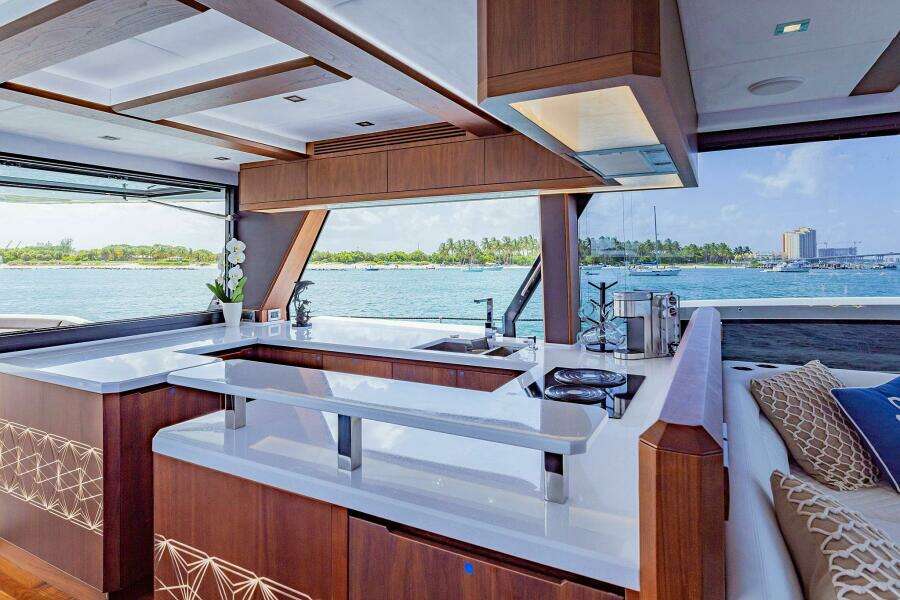 68ft Galeon Yacht For Sale