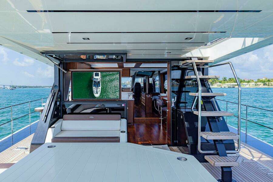 68ft Galeon Yacht For Sale