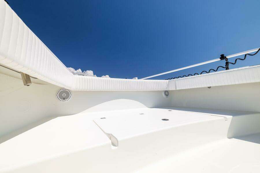 37ft Freeman Yacht For Sale