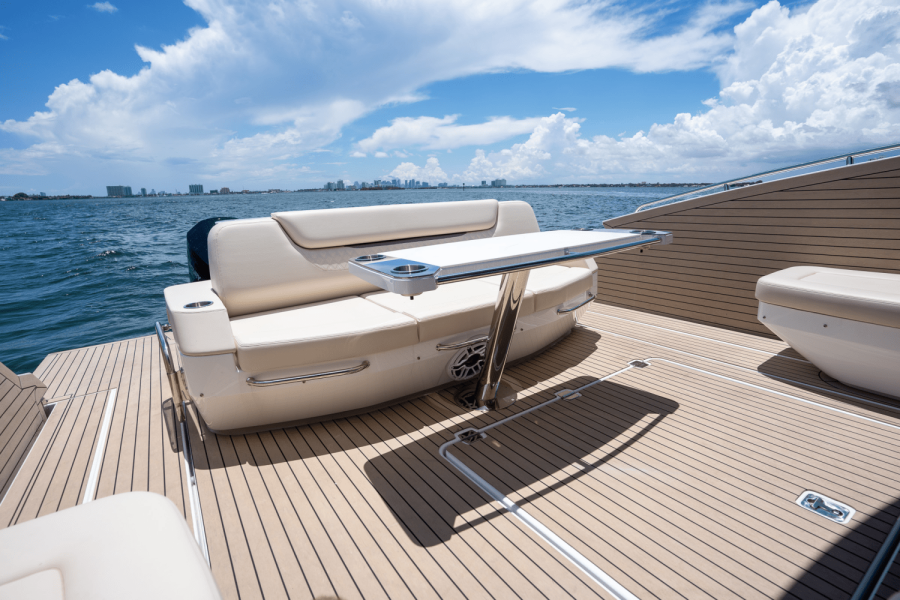 50ft Cruisers Yachts Yacht For Sale